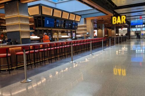 The Bar is an elegant venue located in Moynihan Train Hall in Penn Station below the James A. Farley Post Office Building.