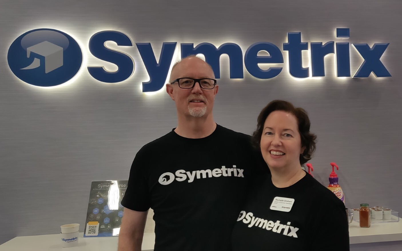 M and R Symetrix booth